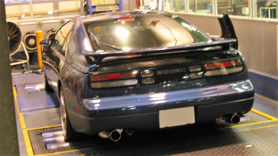 Z32スーパーオートバックスかしわ沼南店シャシダイバトルオフ