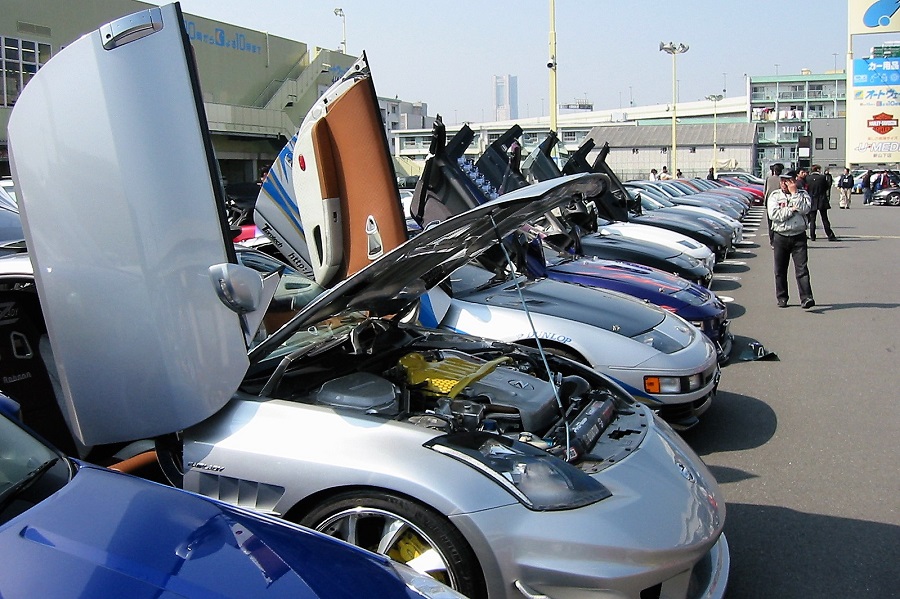 Z32 HINA Fiesta 2006 オートウェーブ新山下店