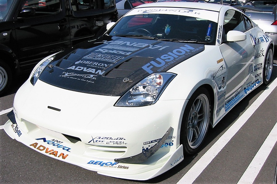 Z32 HINA Fiesta 2006 オートウェーブ新山下店