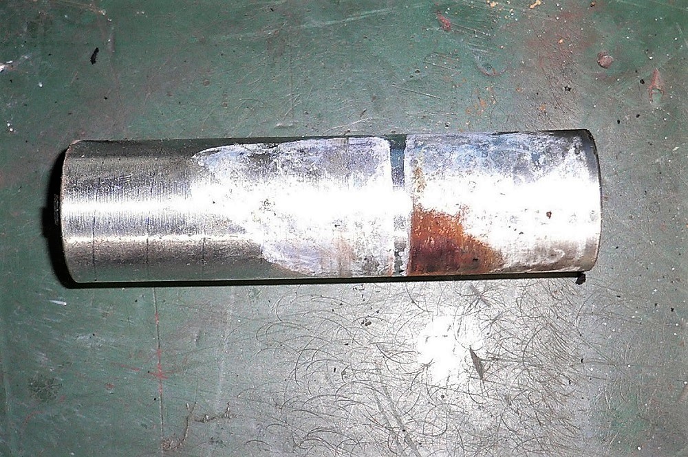 Z32フロント調整式アッパーアームの分解